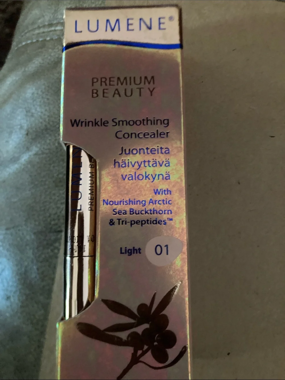 Lumene Wrinkle Smoothing Concealer - Light (01)